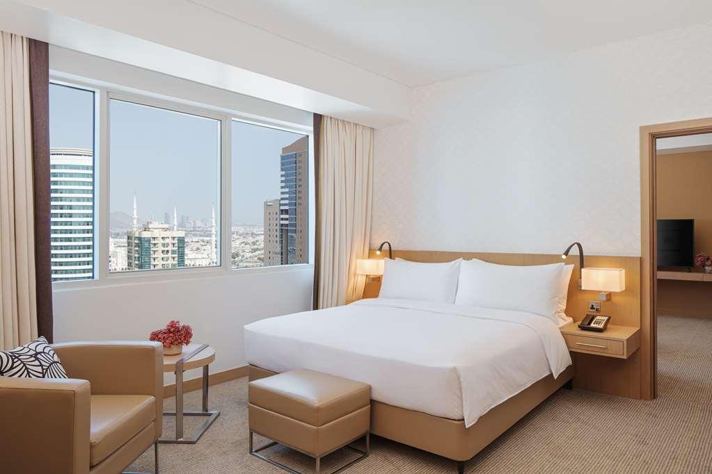 Doubletree By Hilton Fujairah City Pokoj fotografie