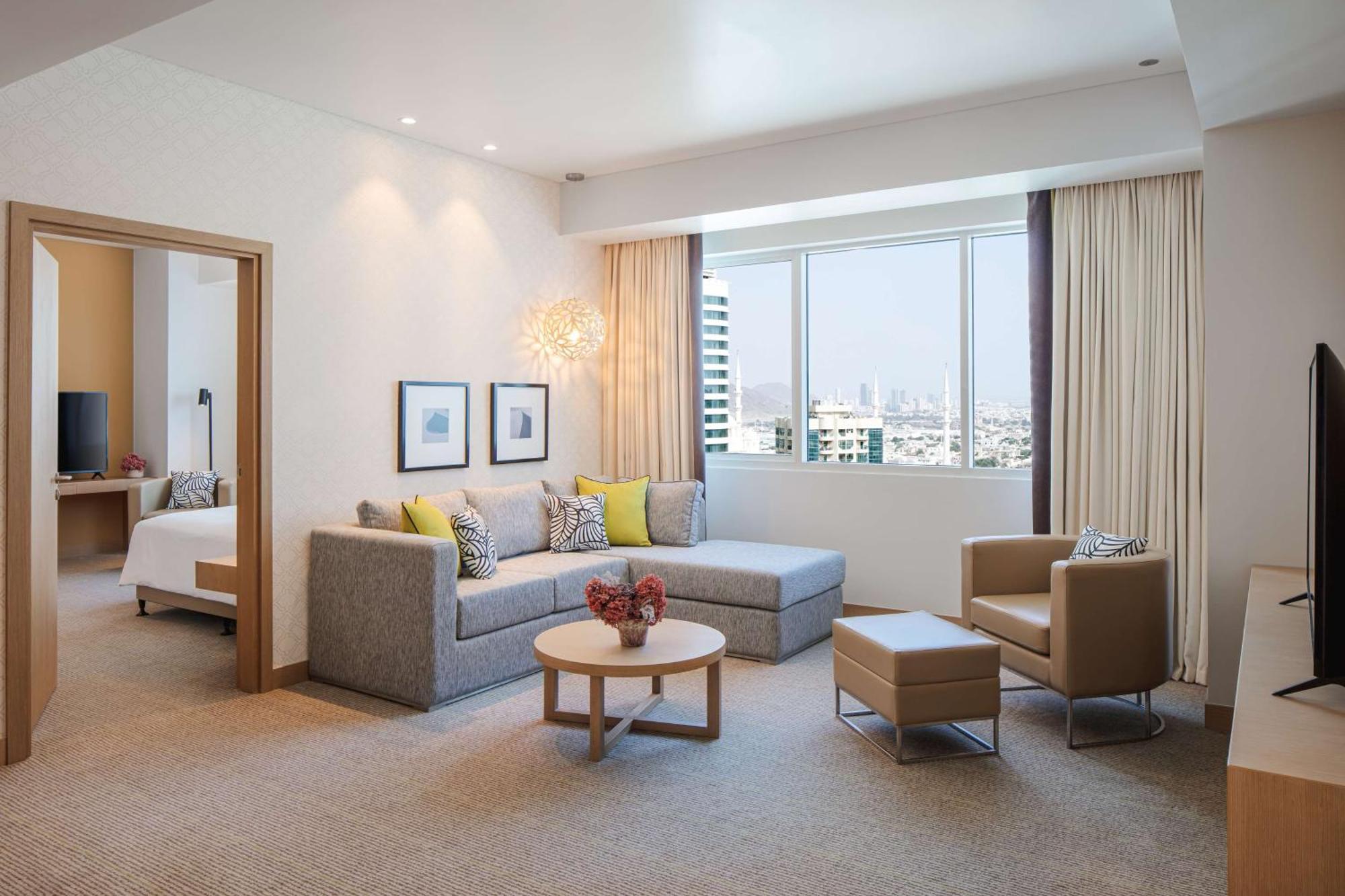 Doubletree By Hilton Fujairah City Exteriér fotografie