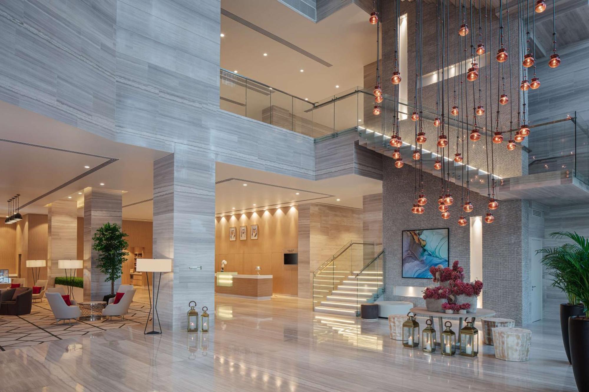 Doubletree By Hilton Fujairah City Exteriér fotografie Lobby