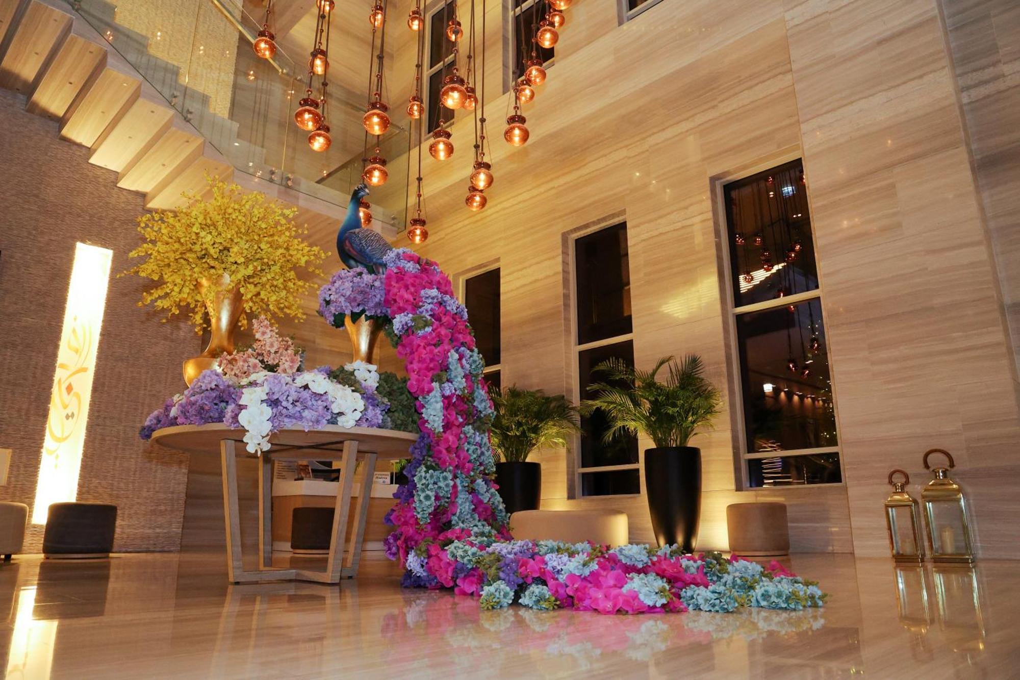 Doubletree By Hilton Fujairah City Exteriér fotografie The lobby of the Taj Mahal Palace